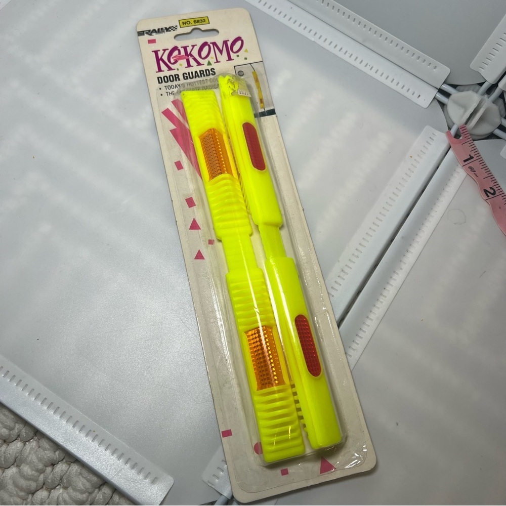 Vintage 1989 Kokomo Rally Accessories DOOR EDGE GUARD NEON YELLOW